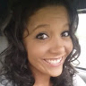 Meet your Posher, Claire